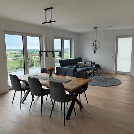 Berg Und Апартаменты *